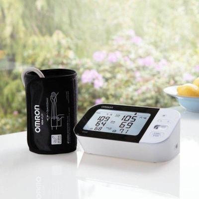 OMRON M7 Intelli IT aвтоматичен апарат за измерване на кръвно налягане - Image 4